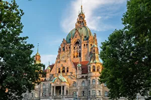 Images Dated 20th July 2022: New Town Hall (Neues Rathaus), Hannover, Lower Saxony, Germany