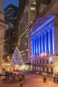 New York Stock Exchange with Christmas tree by night, Wall Street, Lower Manhattan
