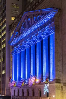 Images Dated 2nd February 2016: New York Stock Exchange enlightened by night, Wall Street, Lower Manhattan, New York, USA