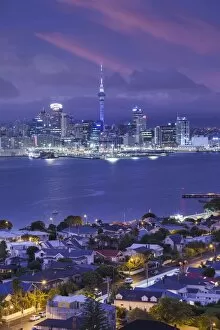 Images Dated 5th February 2016: New Zealand, North Island, Auckland, skyline view from Devonport, dawn