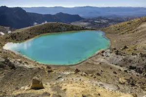 New Zealand, North Island, Tongariro National Park, Emerald Lakes