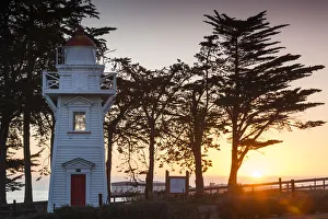New Zealand, South Island, Canterbury, Timaru, Timaru Lighthouse, dawn