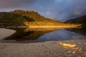 New Zealand, South Island, Kahurangi National Park, Kohaihai River, sunset