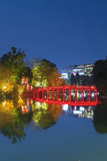 Ngoc Son Temple on Hoan Kiem Lake at dusk, Hanoi, Vietnam