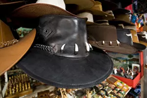 Images Dated 18th May 2009: Nicaragua, Masaya, Mercado, Leather Hats, Alligator Teeth