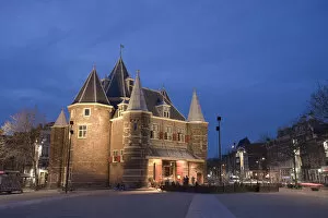 Images Dated 6th August 2008: Nieuwmarkt Square and Waag Historic building, dusk, Amsterdam, Holland
