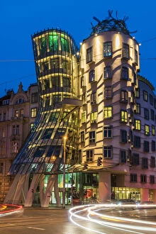 Images Dated 11th May 2017: Night view of Dancing House or Fred and Ginger building, Prague, Bohemia, Czech Republic