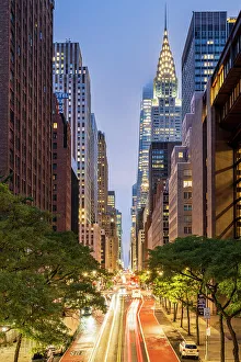 Images Dated 28th September 2022: Night view of East 42nd street with Chrysler Building, Manhattan, New York, USA