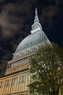 Images Dated 11th November 2015: Night view of the Mole Antonelliana, Turin, Piedmont, Italy