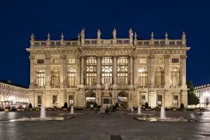 Images Dated 11th November 2015: Night view of Palazzo Madama, first Senate of the Italian Kingdom, Turin, Piedmont, Italy