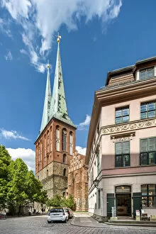 Images Dated 29th April 2016: Nikolaikirche, Nikolaiviertel, Mitte, Berlin, Germany