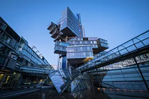 Images Dated 20th July 2022: Nord/LB bank building by Behnisch Architects, Hannover, Lower Saxony, Germany