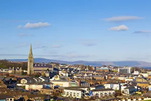 Images Dated 2nd March 2016: Northern Ireland, County Derry, Peace bridge