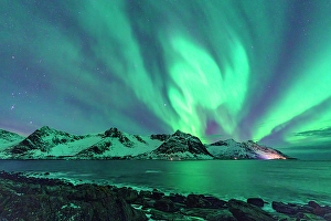 Aurora Borealis Prints: Northern Lights over snowcapped mountains, Tungeneset, Senja, Troms, Norway