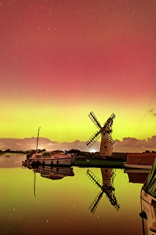 Skies Prints: Northern Lights over Thurne Mill, Thurne, Norfolk Broads National Park, Norfolk, England