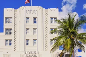 Images Dated 25th May 2021: Ocean drive, South Beach, Miami, Florida, USA