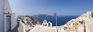 Images Dated 27th June 2016: Oia, Santorini (Thira), Cyclades Islands, Greece