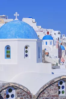 Images Dated 24th May 2019: Oia village, Oia, Santorini, Cyclades Islands, Greece