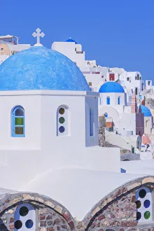 Mediterranean Collection: Oia village, Oia, Santorini, Cyclades Islands, Greece