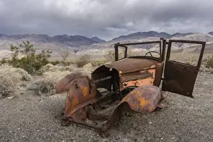 Californian Prints: Old car abandoned near Ballarat Ghost Town in the Death Valley National Park desert
