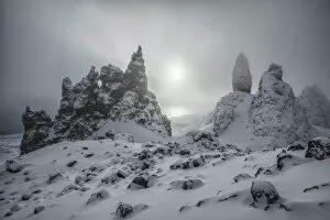 Images Dated 13th October 2021: The Old Man of Storr in winter, Isle of Skye, Scotland