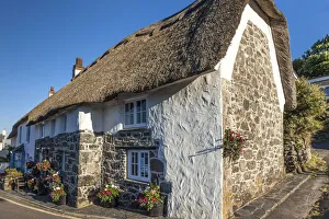 Holiday Home Prints: Old thatched cottage in Coverack, Lizard Peninsula, Cornwall, England