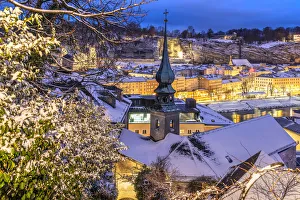 Images Dated 10th April 2019: Old town in a snow day, Salzburg, Austria