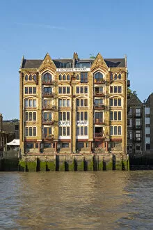 Images Dated 8th September 2021: Olivers Wharf, Wapping, London, England, UK