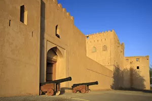 Images Dated 17th August 2011: Oman, Jabrin Fort