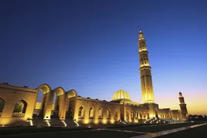 Muscat Prints: Oman, Muscat, Sultan Qaboos Grand Mosque