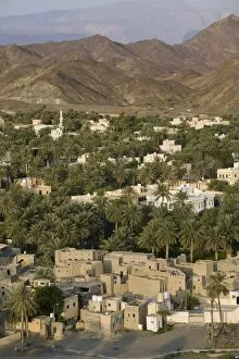 Images Dated 19th February 2007: Oman, Western Hajar Mountains, Bahla, Bahla Town