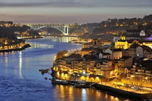 Images Dated 8th March 2012: Oporto. Ribeira, a Unesco World Heritage Site at dusk. Portugal