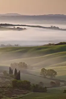 Montalcino Prints: Orcia valley, Tuscany, Italy. Sunrise from the Belvedere farmhouse