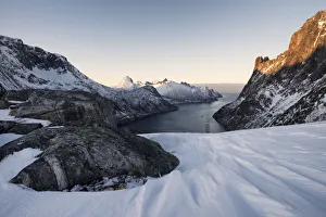 Norge Prints: Oyfjorden during sunset, Barden, Mefjordbotn, Mefjorden, Senja, Norway