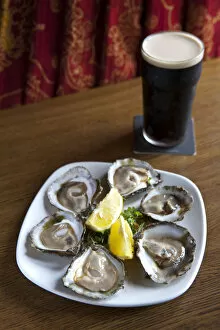 Images Dated 11th May 2009: Oysters, Galway, Co. Galway, Ireland