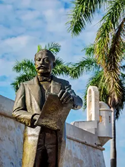 Figure Prints: Pablo Garcia y Montilla Monument in front of the San Carlos Bastion housing the City Museum