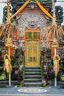 Temples Prints: Paduraksa (kori) gateway at a typical Balinese Hindu temple, Mengwi, Bali, Indonesia