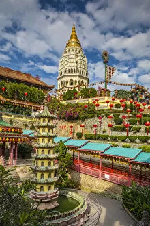 Images Dated 6th February 2019: Pagoda at Kek Lok Si Temple, George Town, Penang Island, Malaysia