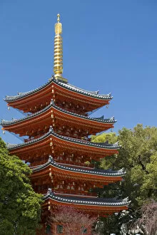 Pagoda at Tocho-ji Temple, Fukuoka, Kyushu, Japan