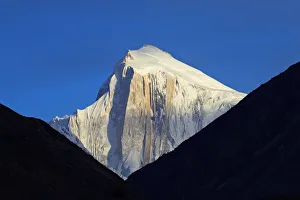 Central Asian Gallery: Pakistan, Gilgit-Baltistan, Hunza Valley, Karimabad. Golden Peak, also known as Spantik