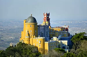 Images Dated 17th February 2016: Palacio da Pena, built in the 19th century on the hills above Sintra, in the middle