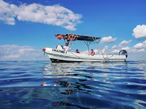 Snorkel Prints: Palancar Gardens, El Cielito and Colombia Deep Reef Snorkelling Tour Boat
