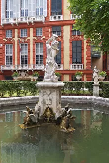 Images Dated 9th May 2016: Palazzo Bianco gardens with Palazzo Rosso in the background, Genoa, Liguria, Italy