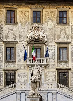 Palazzo della Carovana, detailed view, Piazza dei Cavalieri, Knights Square