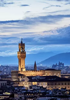 Images Dated 15th July 2019: Palazzo Vecchio at dusk, elevated view, Florence, Tuscany, Italy