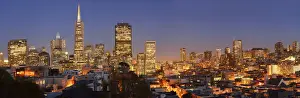 Panorama of downtown San Francisco with the Trans america Pyramid, shot from Telegraph
