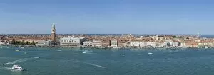 Images Dated 22nd September 2016: Panorama of Venice, Italy