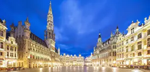 Bruxelles Prints: Panoramic view of Grand Place in Brussels by night, Belgium