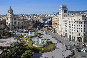 Images Dated 9th May 2014: Panoramic view over Plaza de Catalunya, Barcelona, Catalonia, Spain
