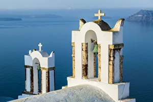 Images Dated 14th August 2019: Panoramic view from the tiny roads of Oia in the North West of Santorini, Cyclades